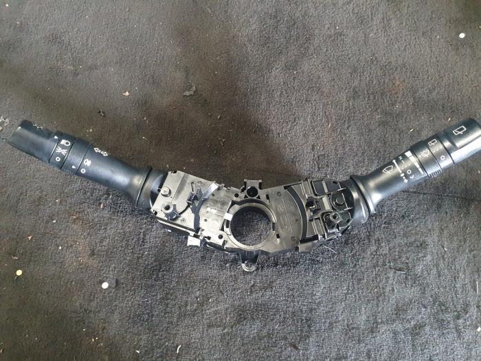 Commutateur feu clignotant d'un Hyundai I20, -, 3 mois de garantie, Utilisé, Hyundai