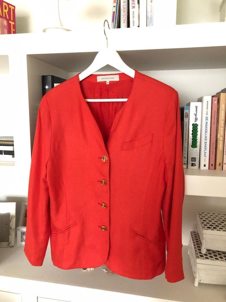 Prachtige Gerard Darel vest / blazer / jasje, Kleding | Dames, GERARD DAREL, Ophalen of Verzenden, Zo goed als nieuw, Maat 42/44 (L)