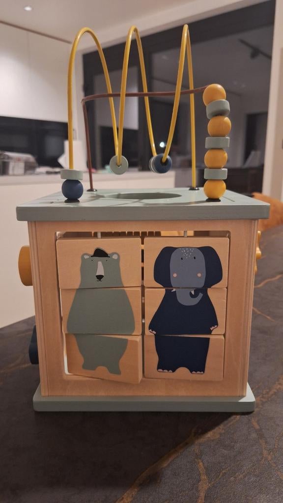 Trixie - cube d'activités 5 en 1 en bois, Enfants & Bébés, Enlèvement, Comme neuf, Autres types