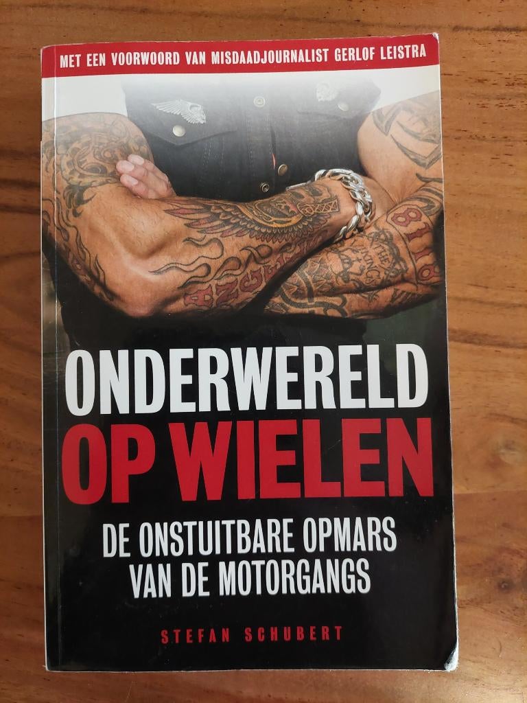 Onderwereld op wielen / Stefan Schubert, Livres, Politique & Société, Comme neuf, Enlèvement ou Envoi