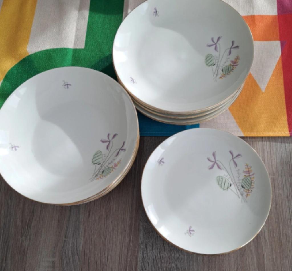 Servies voor 6 personen, Keramiek, Ophalen of Verzenden, Zo goed als nieuw, Bord(en)
