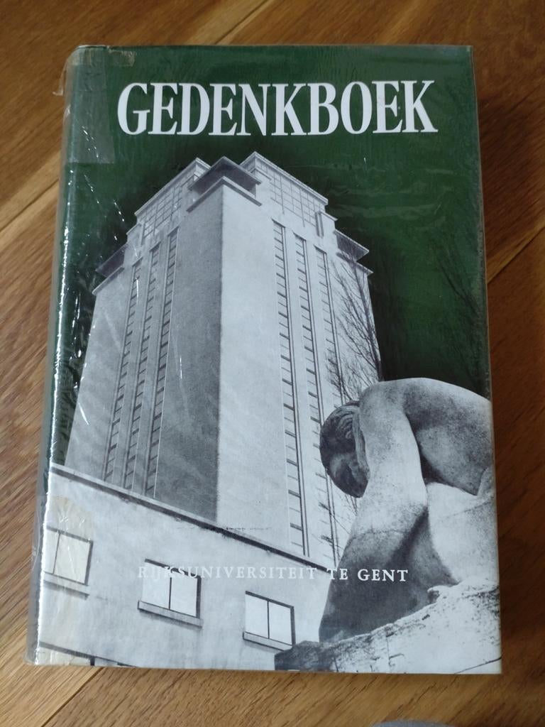 Gedenkboek Rijksuniversiteit Gent 1957, Boeken, Ophalen of Verzenden, Gelezen