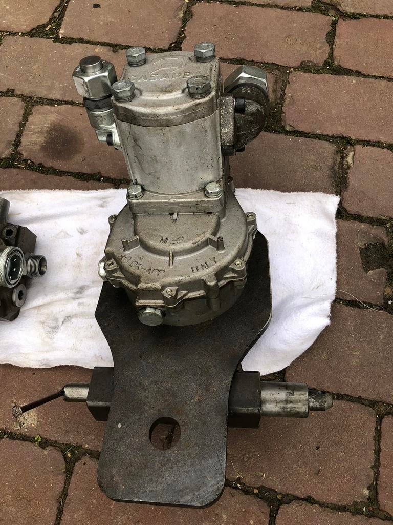 Hydraulische groep voor cardan, Articles professionnels, Agriculture | Tracteurs, Neuf, Enlèvement