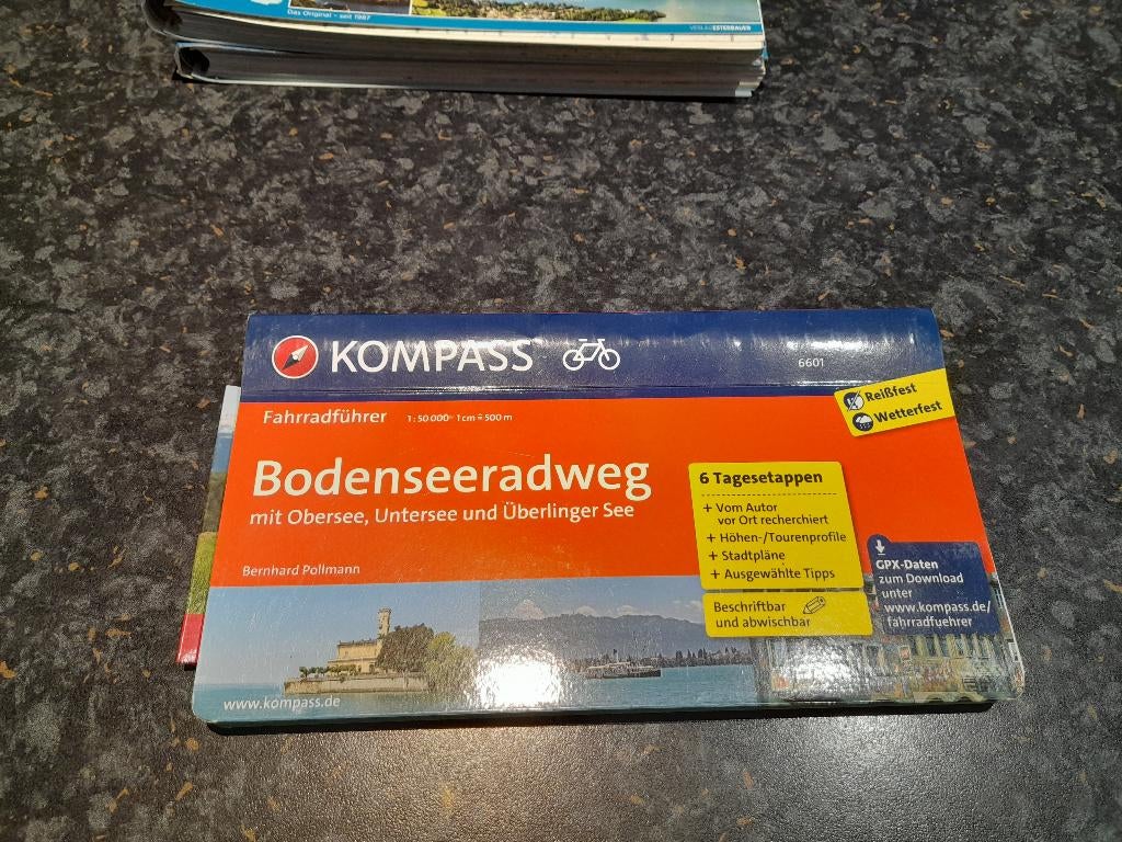 Bodensee Radweg, Boeken, Ophalen of Verzenden, Zo goed als nieuw, Overige onderwerpen, Zie beschrijving
