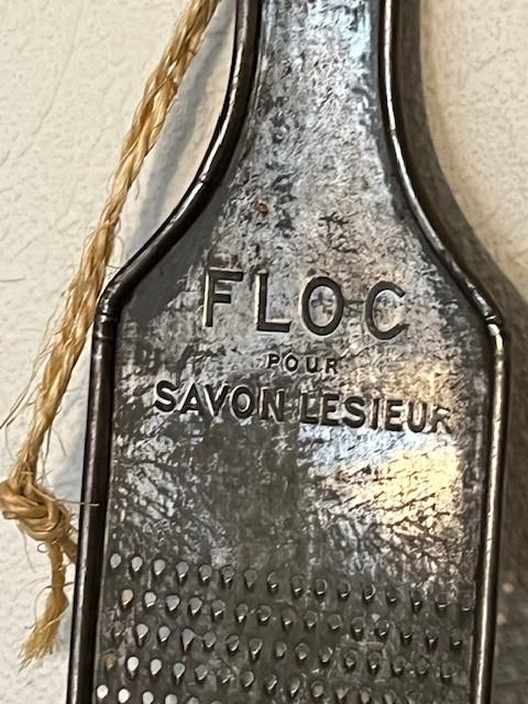 Ancienne râpe, Floc, à savon publicitaire Lesieur, Enlèvement