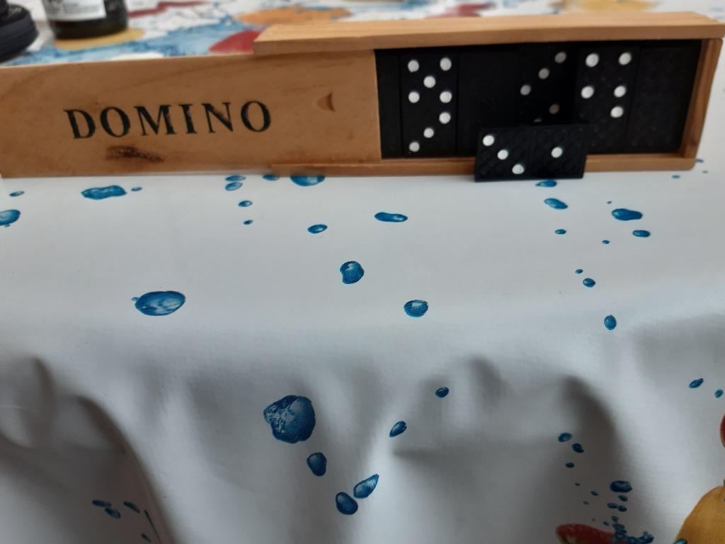 Domino, Ophalen of Verzenden, Zo goed als nieuw