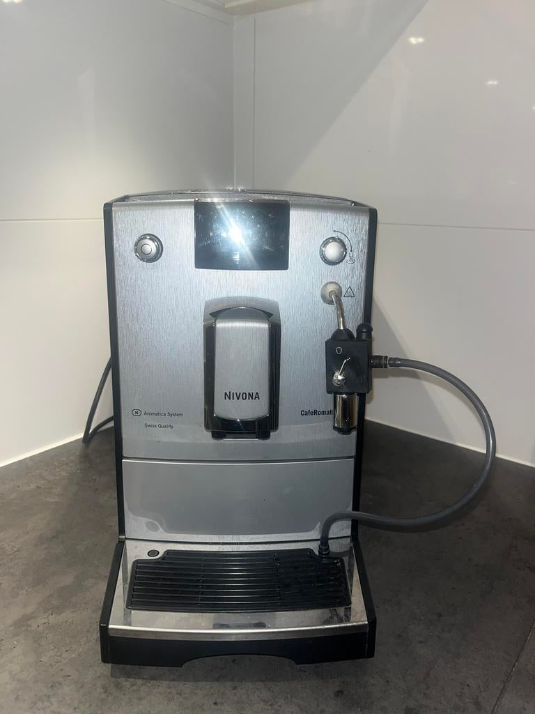 Nivona 670 koffiemachine Refurbished, Elektronische apparatuur, Ophalen of Verzenden, Zo goed als nieuw, Koffiemachine