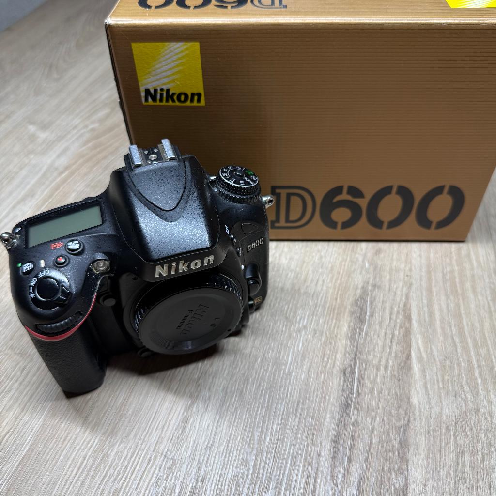 Nikon D600 met originele verpakking, Enlèvement, Utilisé, Reflex miroir, Nikon