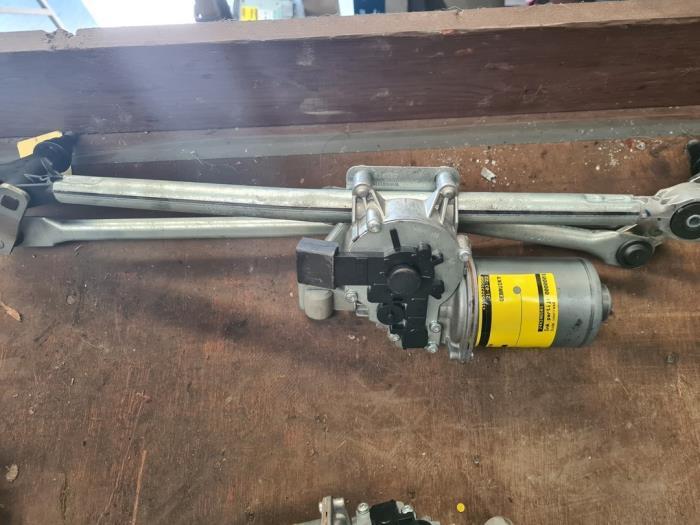 Moteur + mécanique essuie-glace d'un BMW X1, Enlèvement ou Envoi, 3 mois de garantie, Utilisé, BMW