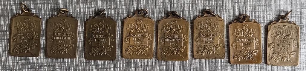 8x médaille bronze Le Soir Cross 1955-1965 ETS.Jules FONSON, Enlèvement ou Envoi, Bronze