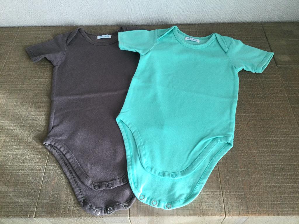 2 rompertjes maat 86 - 92, Kinderen en Baby's, Babykleding | Maat 86, Nacht- of Onderkleding, Ophalen of Verzenden, Zo goed als nieuw