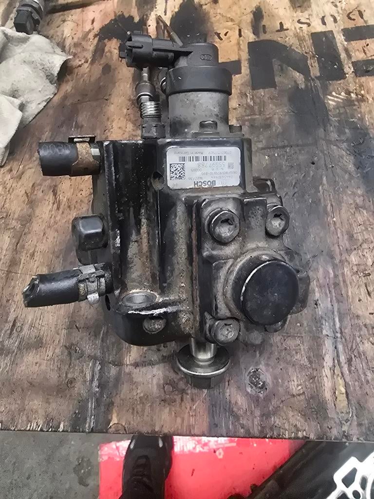 Injecteur Opel Insignia 2.0 CDTI 55597788, Enlèvement ou Envoi, Alfa Romeo