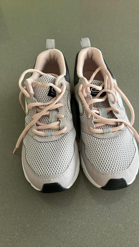 Hardloopschoen dames Run Active Kalenji, m39, Overige merken, Hardloopschoenen, Ophalen of Verzenden, Zo goed als nieuw