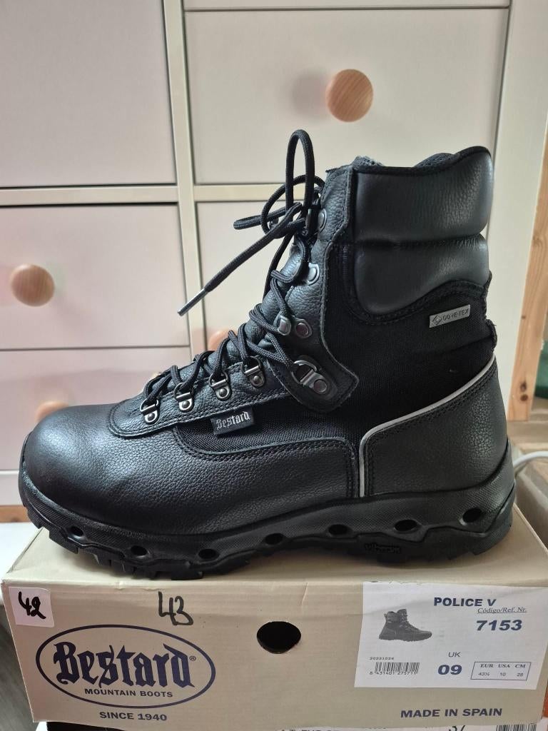 Bottines Bestard Police V Neuves P43, Vêtements | Hommes, Chaussures, Neuf, Bottes, Noir, Enlèvement ou Envoi