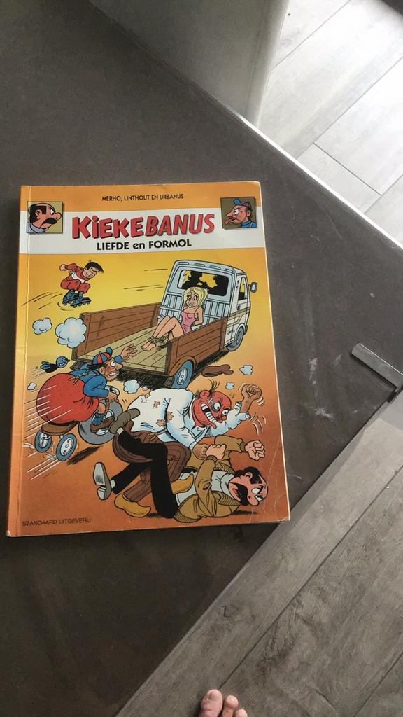 kiekebanus : liefde en formol, Ophalen