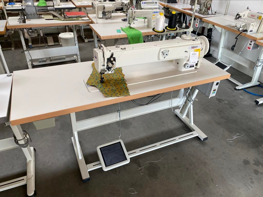 Industriële naaimachine arm 65cm 3voudig transport 2 naald, Neuf, Autres marques, Enlèvement ou Envoi, Machine à coudre