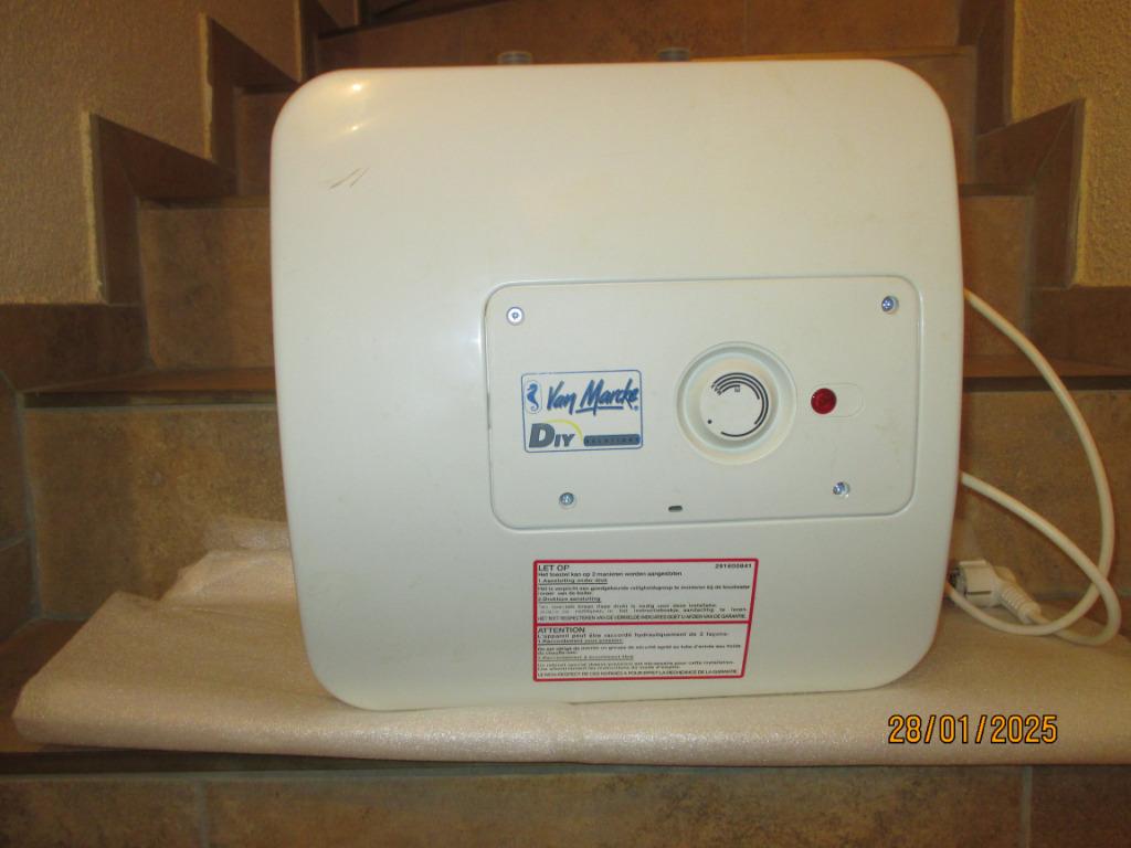 CHAUFFE-EAU ELECTRIQUE, Bricolage & Construction, Chauffe-eau & Boilers, Enlèvement, Neuf, Chauffe-eau