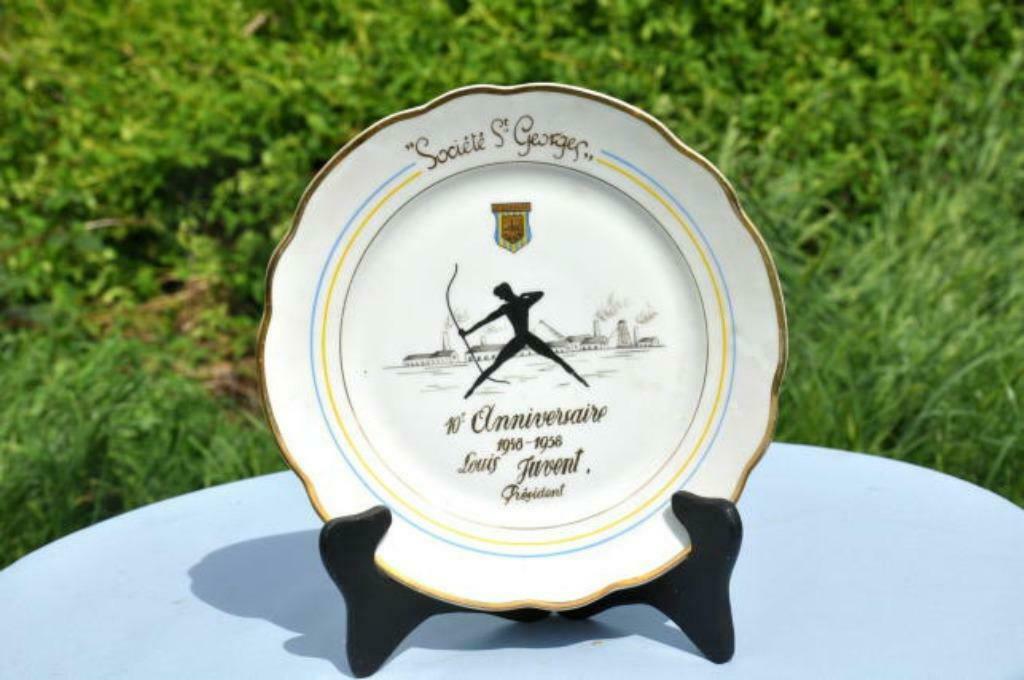 §assiette anniversaire société st George dour, Antiquités & Art, Enlèvement ou Envoi
