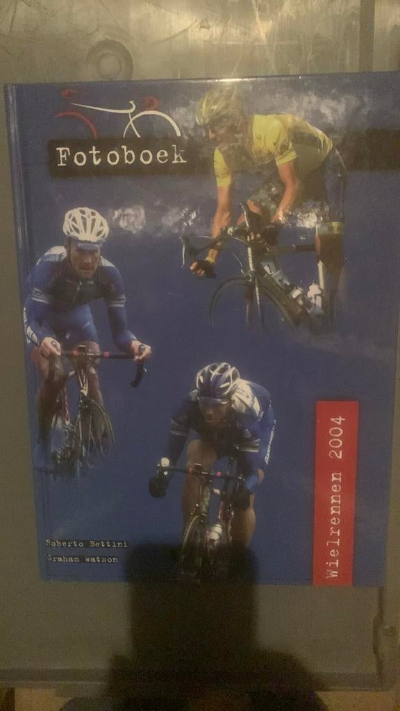Wielren boeken, Ophalen of Verzenden, Zo goed als nieuw