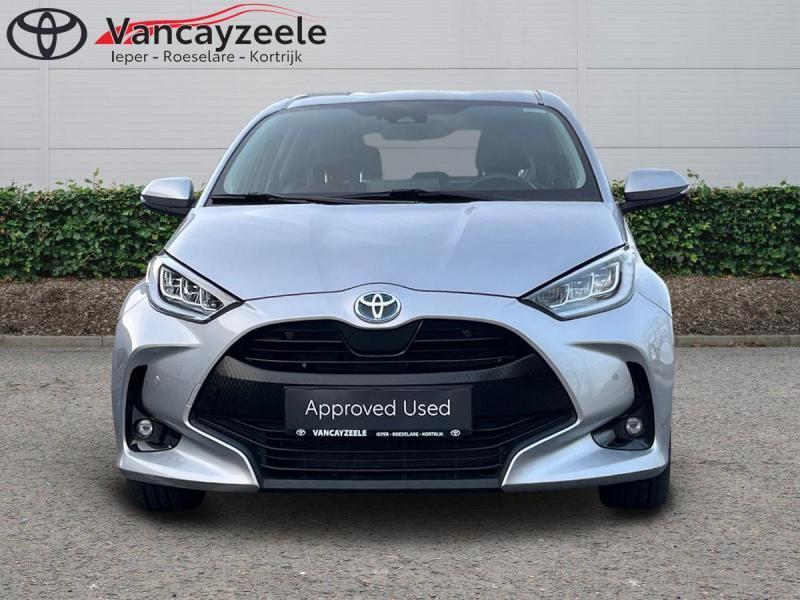 Toyota Yaris Iconic+afneembare trekhaak+hitechpack+gps+cam+s, Automaat, Overige kleuren, Emergency brake assist, 116 pk