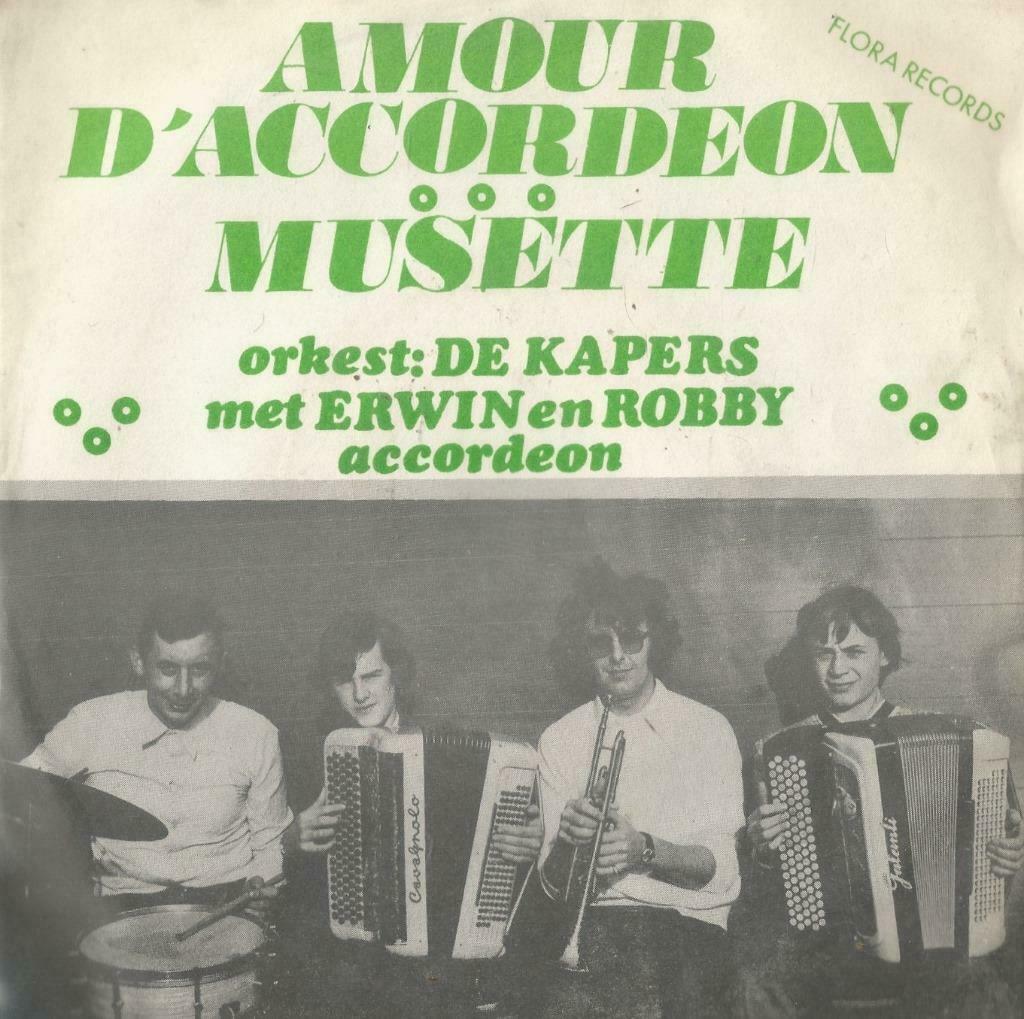 De Kapers – Amour d’accordeon / Musette – Single – 45 rpm, En néerlandais, Enlèvement ou Envoi, Single, Utilisé