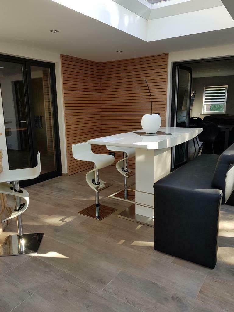 Entreprise de carrelage, Bricolage & Construction
