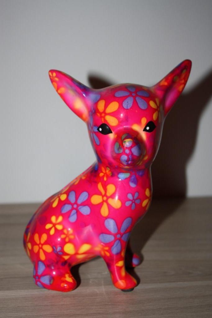 Originele Pomme Pidou spaarpot chihuahua 18cm, Enlèvement ou Envoi, Utilisé, Pierre, Poterie ou Céramique, Animal