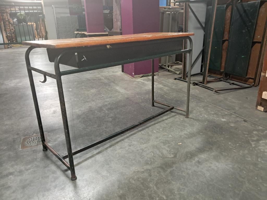 schoolbanken, Ophalen