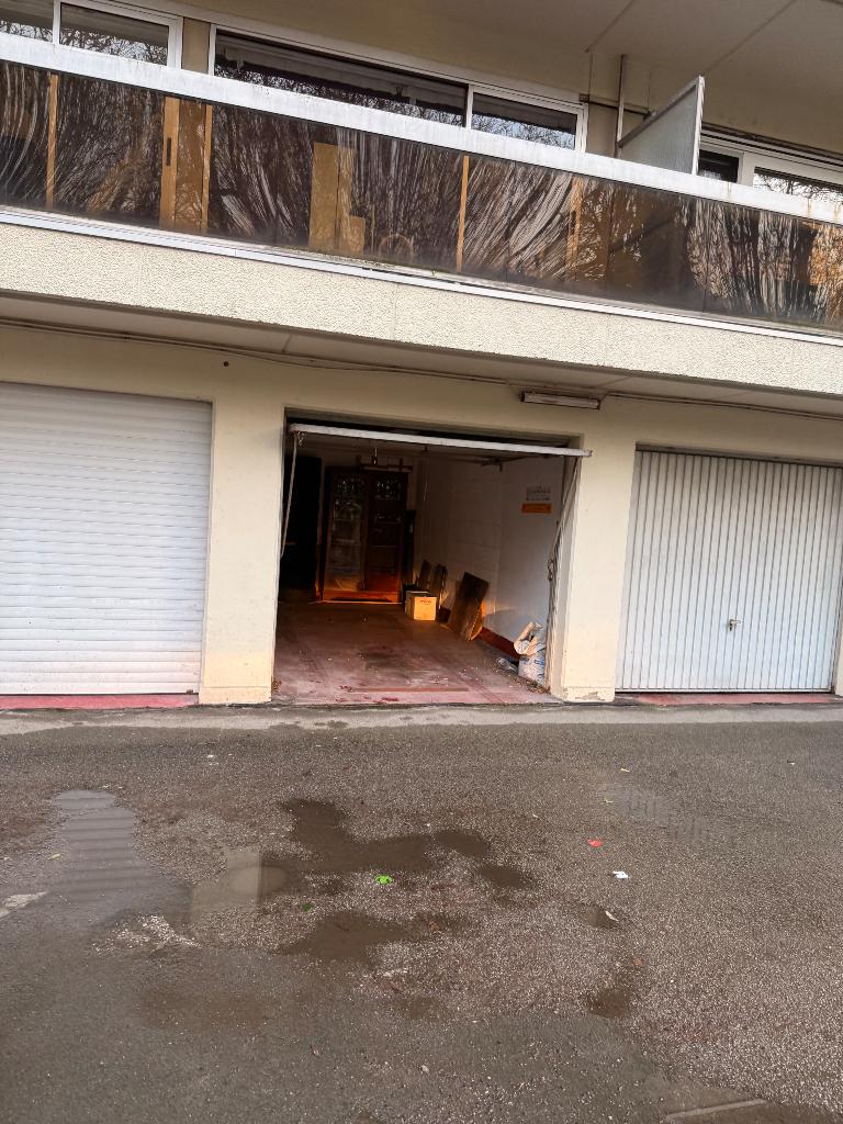 Garage à vendre, Brussel