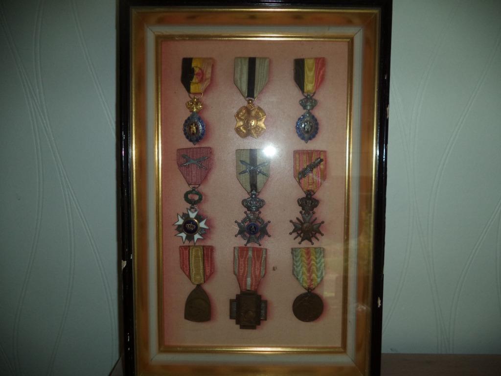 kader met medailles, Verzamelen, Ophalen of Verzenden