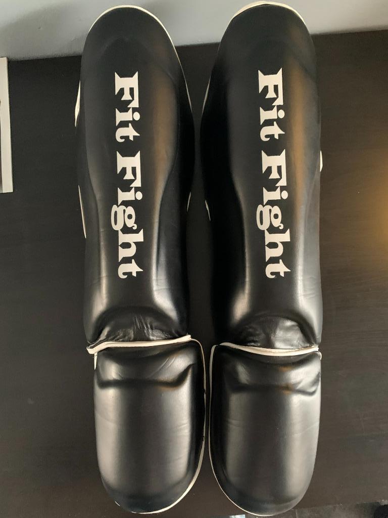 Beenbeschermers Medium, Sports & Fitness, Comme neuf, Enlèvement, Protection pour arts martiaux, Autres
