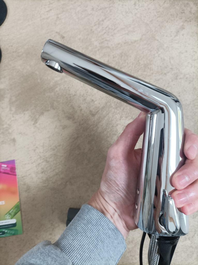 Hansa Designo chromen mixer op batterijen, Doe-het-zelf en Bouw, Sanitair, Ophalen of Verzenden, Zo goed als nieuw, Chroom, Kraan