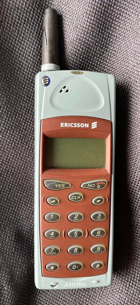 Ericsson A1018s vintage gsm, Télécoms, Enlèvement ou Envoi, Comme neuf