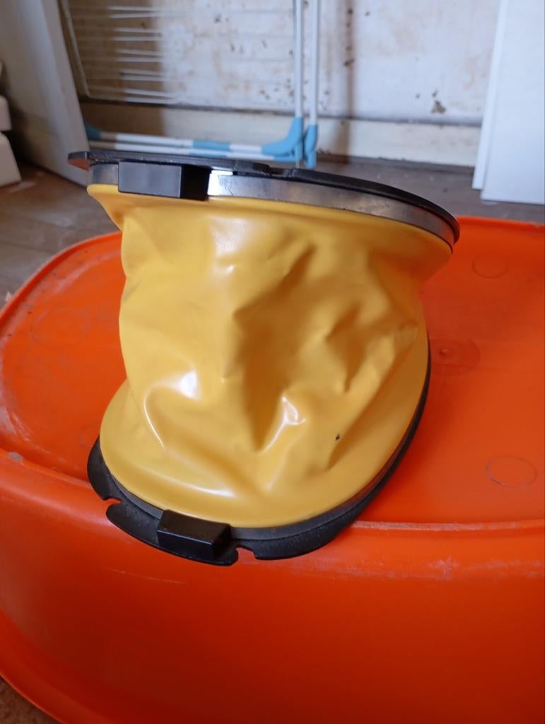 Pompe manuelle, Envoi, Utilisé