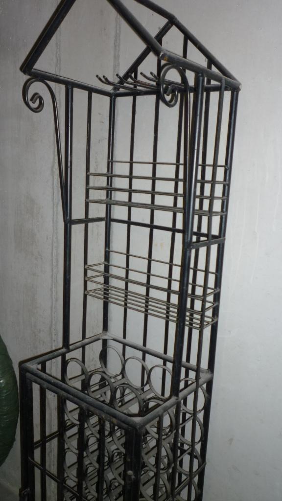 Casier à vin en ferronnerie noire, Maison & Meubles, Enlèvement, Utilisé, Métal, 15 à 25 bouteilles