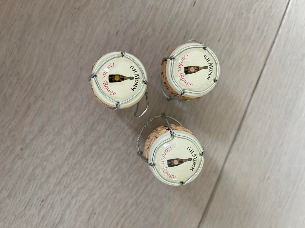g.h.mumm gordon rouge kurk met capsule, Verzamelen, Ophalen of Verzenden, Zo goed als nieuw, Champagne