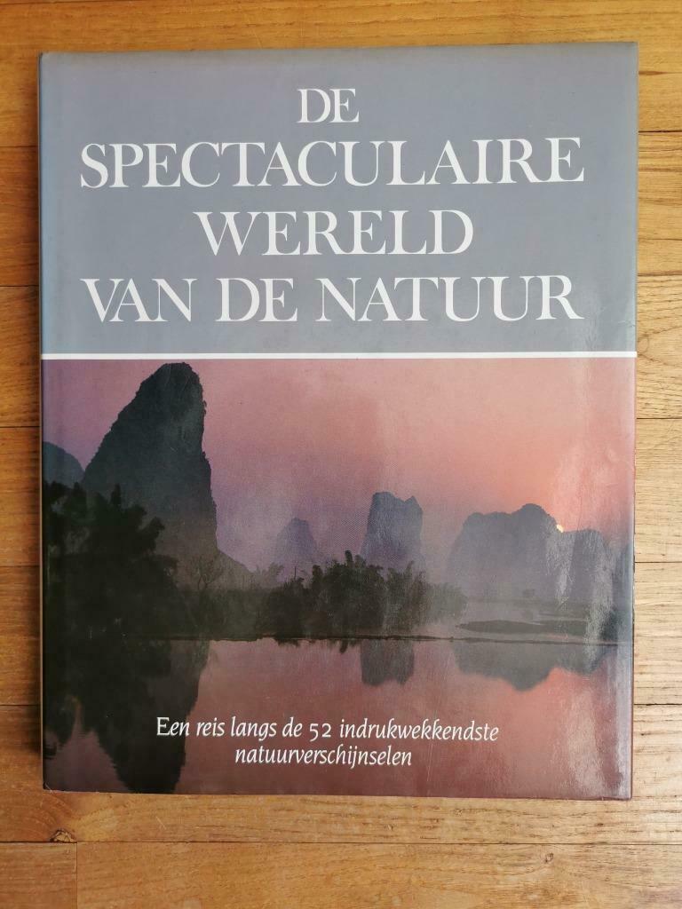 De spectaculaire wereld van de natuur - R.O. Mathews., Ophalen, Gelezen, Rupert O. Matthews