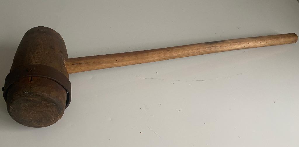 Ancien gros et très grand Mallet/Masse de paveur en bois., Antiquités & Art, Enlèvement