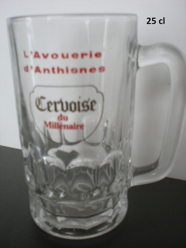 UNION Jumet "Cervoise du millénaire - avouerie d' Anthisnes", Collections, Marques de bière, Enlèvement ou Envoi, Comme neuf, Verre ou Verres