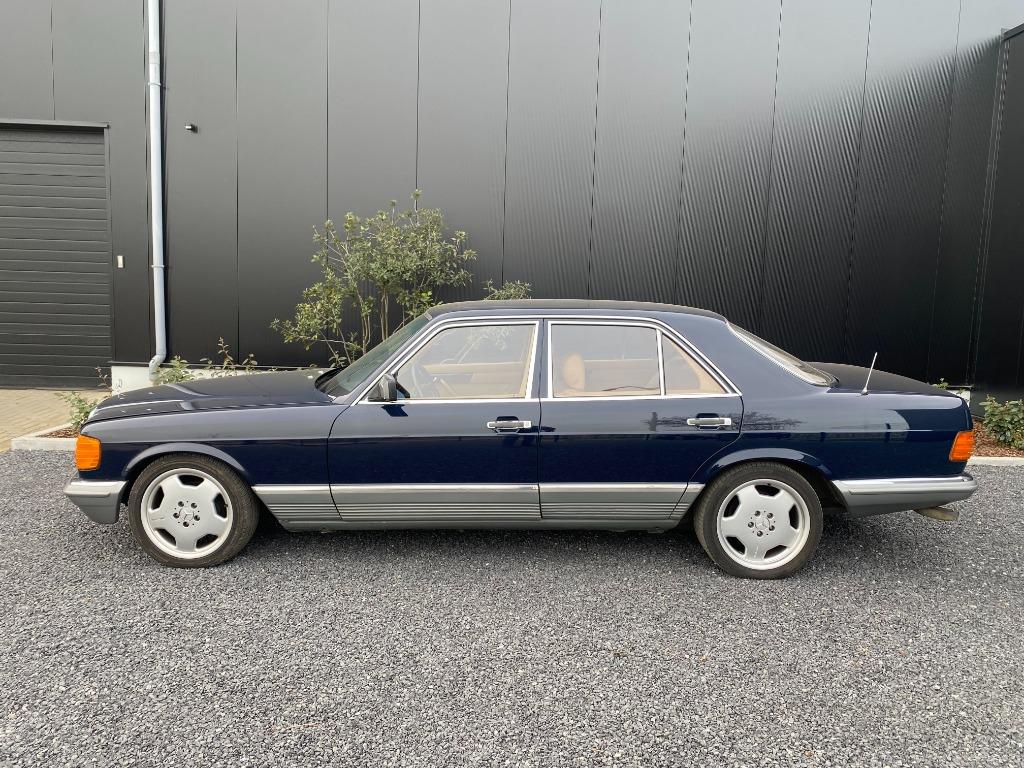 Mercedes 380SE, Auto's, Automaat, Achterwielaandrijving, Blauw, Leder