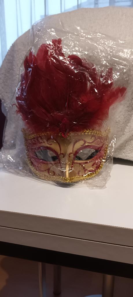 MASKER, Antiek en Kunst, Ophalen