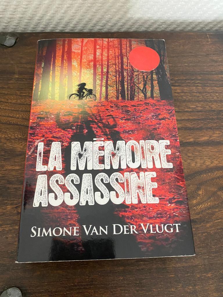 La Mémoire Assassine - Simone Van Der Vlugt, Enlèvement ou Envoi, Utilisé, Simone Van Der Vlugt