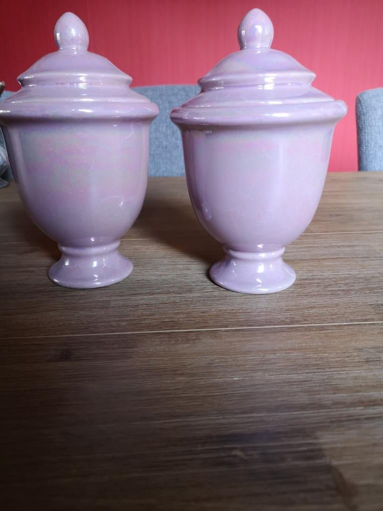 Roze vaasjes met deksel., Huis en Inrichting, Ophalen, Zo goed als nieuw