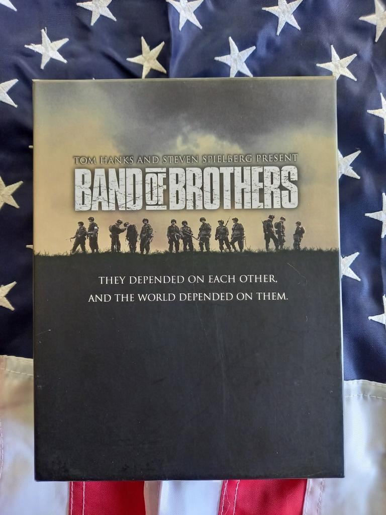 DVD Le groupe des frères, CD & DVD, Enlèvement ou Envoi, Comme neuf, Guerre