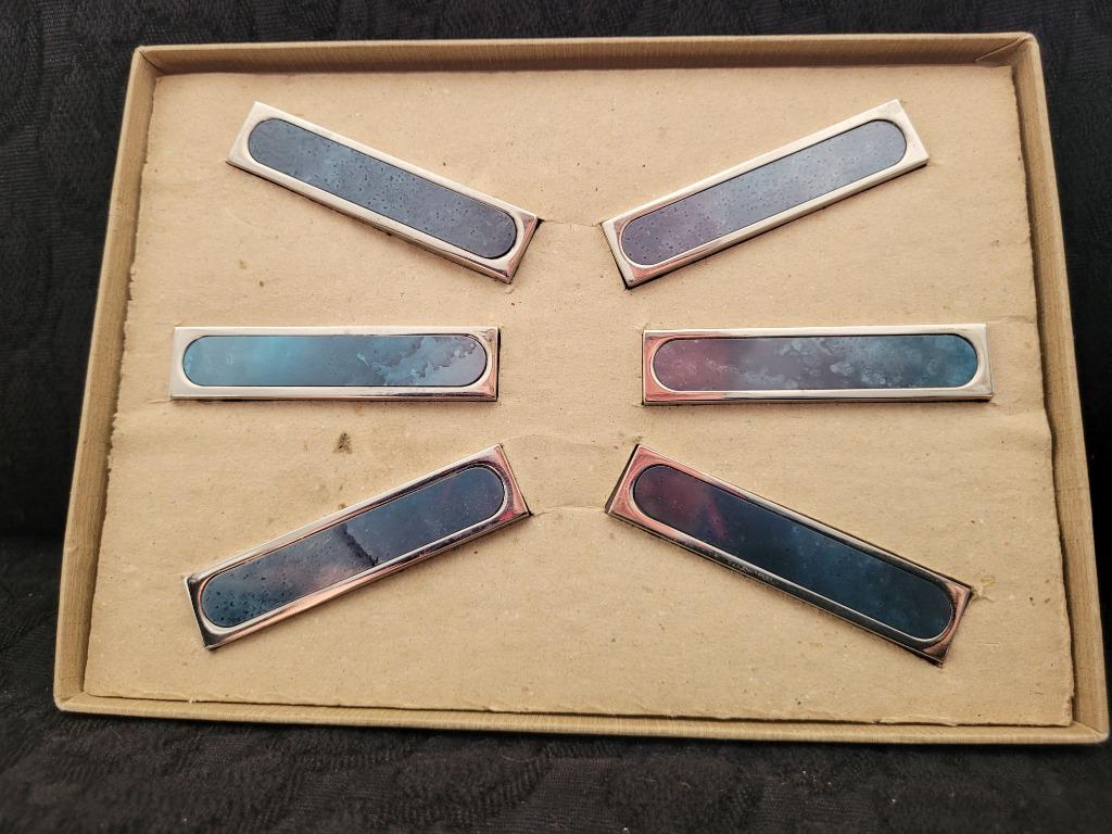 6 portes couteaux en métal design, Enlèvement ou Envoi