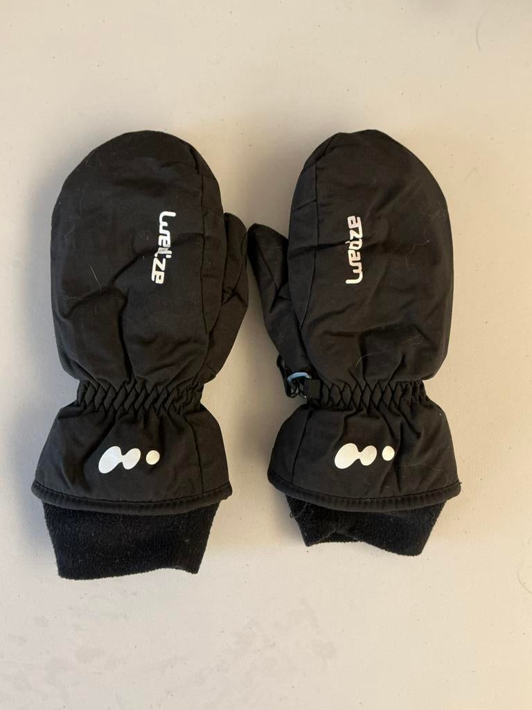 Kinderskihandschoenen – maat 6 jaar – zwart – Wed’ze, Kinderen en Baby's, Ophalen of Verzenden, Zo goed als nieuw