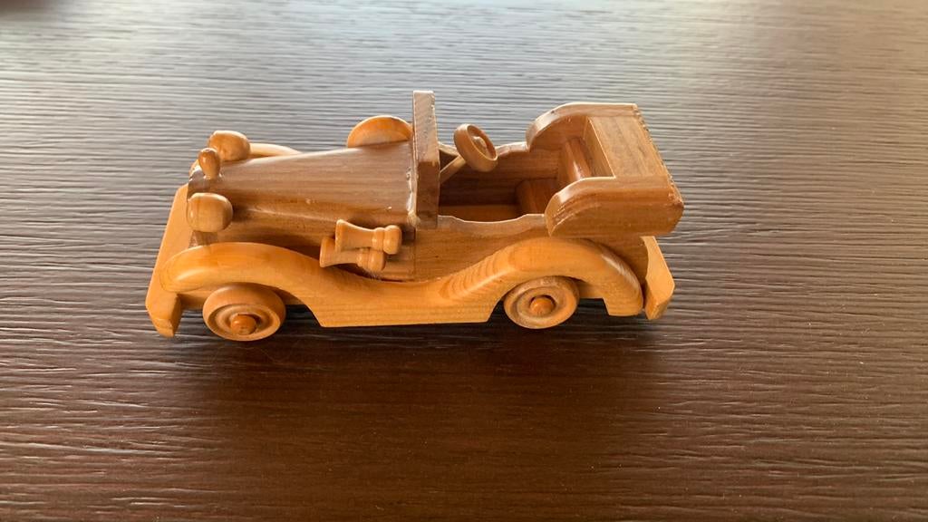 Houten speelgoed auto., Kinderen en Baby's, Speelgoed |Speelgoedvoertuigen, Ophalen of Verzenden, Gebruikt