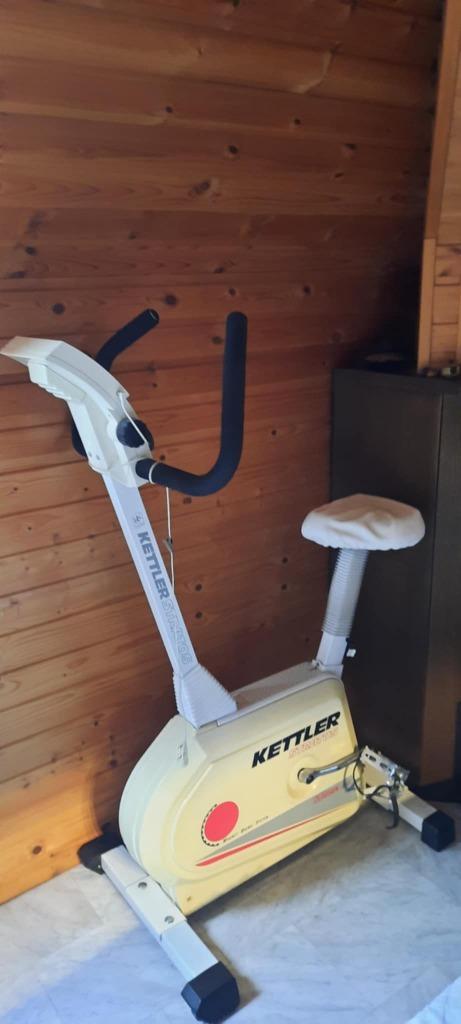 Hometrainer Kettler Stratos, incl. hartslagmeter, Enlèvement, Utilisé, Autres matériaux, Vélo d'appartement