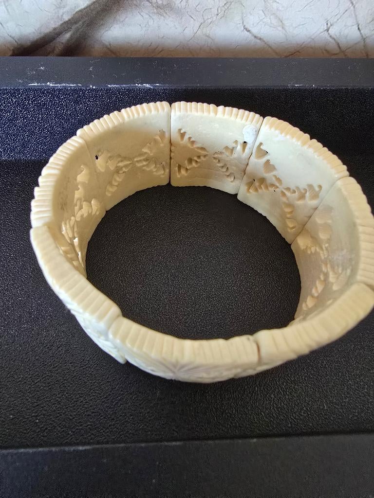 Sieraden elpen, ivoor, Ophalen of Verzenden, Overige materialen, Armband