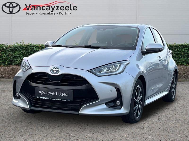 Toyota Yaris Iconic+afneembare trekhaak+hitechpack+gps+cam+s, Automaat, Overige kleuren, Emergency brake assist, 116 pk